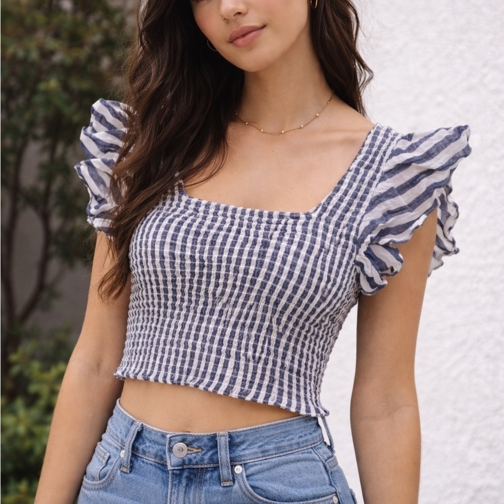 Pants Store Chic Blue Striped Ruffle Crop Top